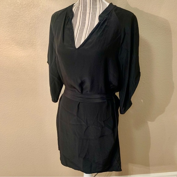 100% Silk Mini Dress Small Viereck Black Flowy V-Neck Tie Belt Short Sleeves - Picture 9 of 16